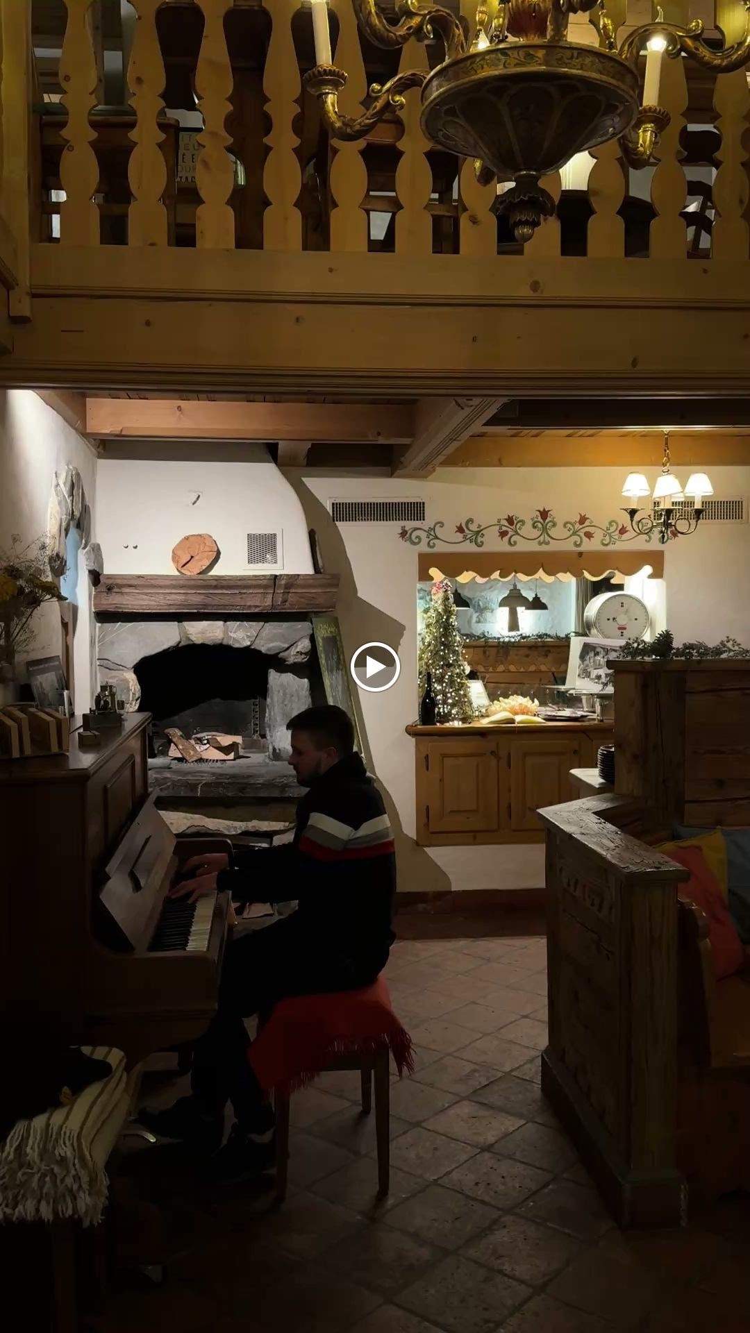 Swiss restaurants in Rougemont