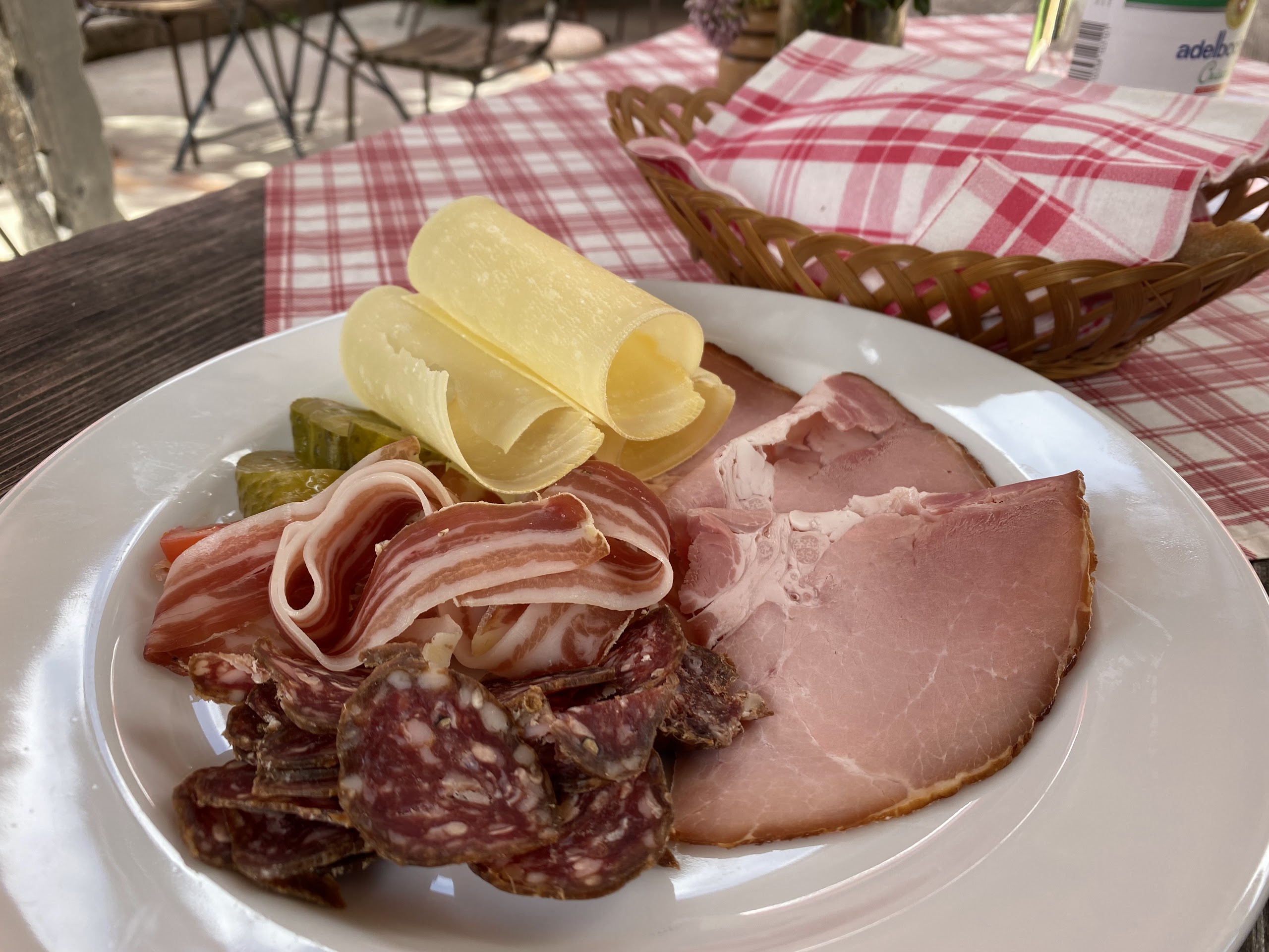 Lauenensee Restaurant photo 3