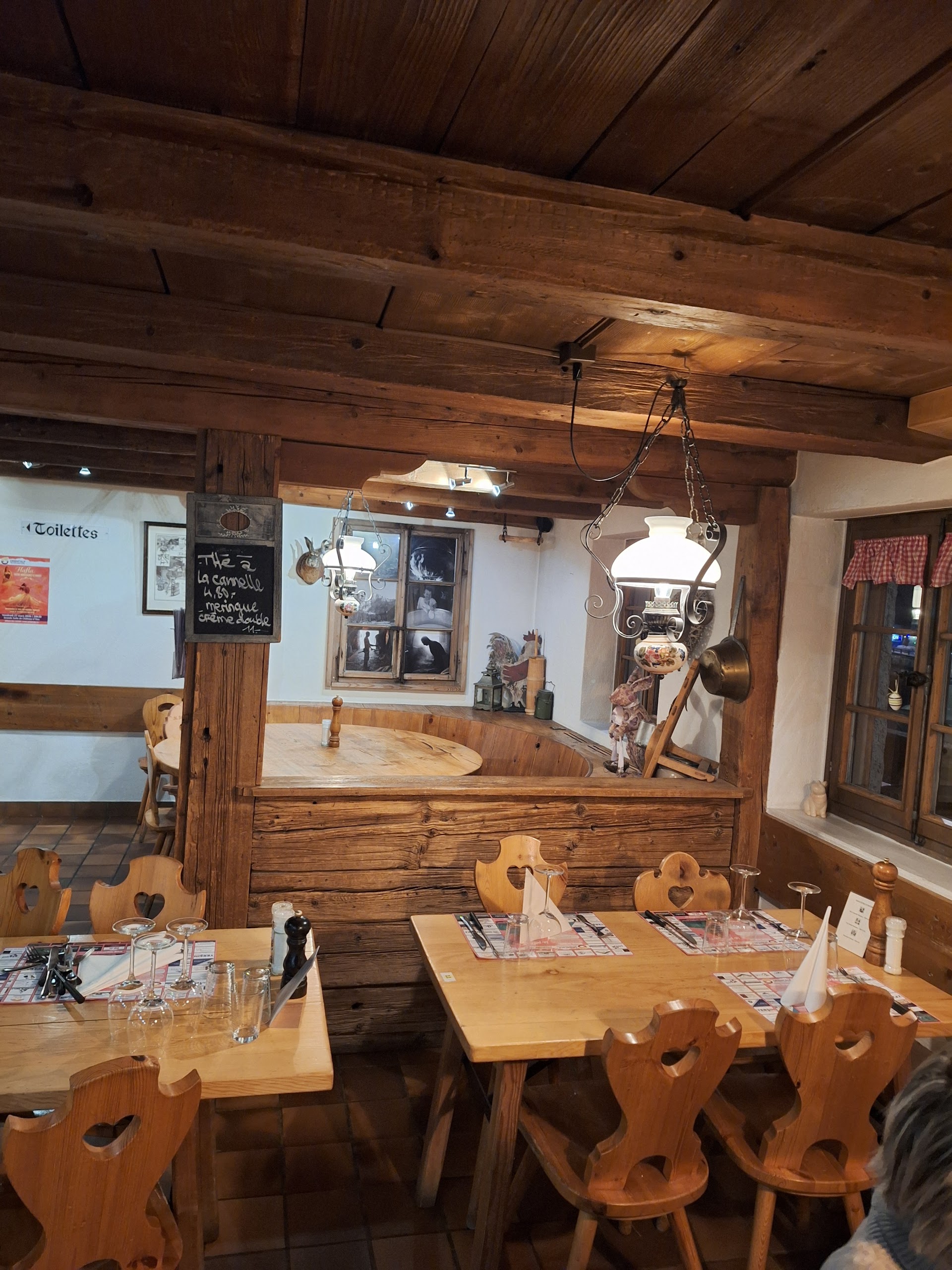 Le Chalet (restaurant et fromagerie de démonstration) photo 3