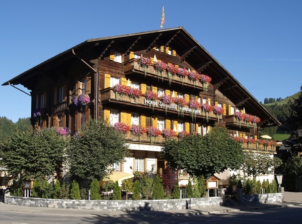 Saanen-Inn former Hotel Saanerhof photo 2