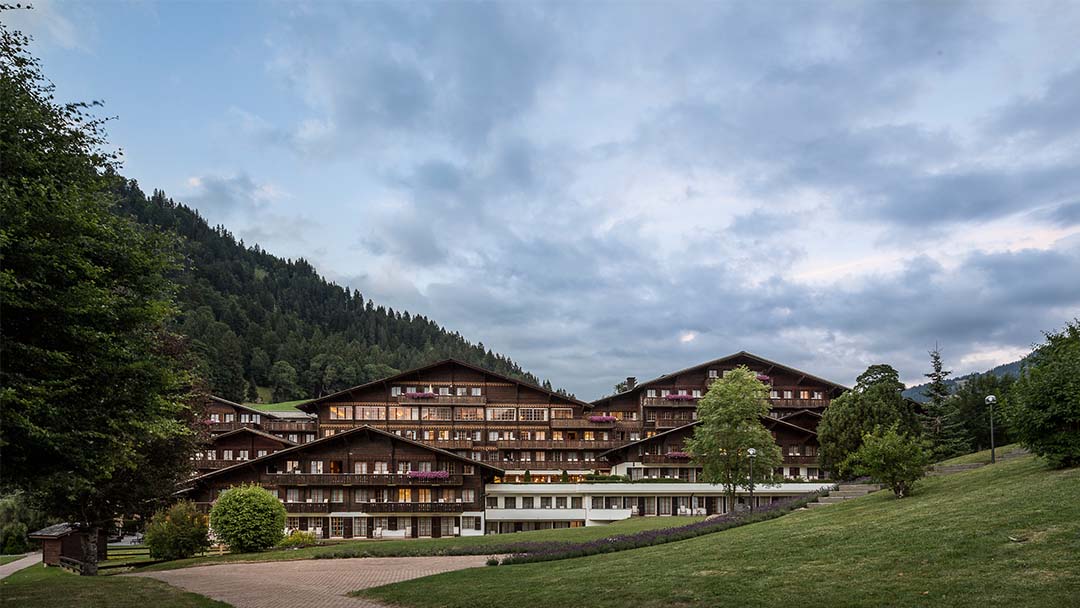 HUUS Gstaad Restaurant